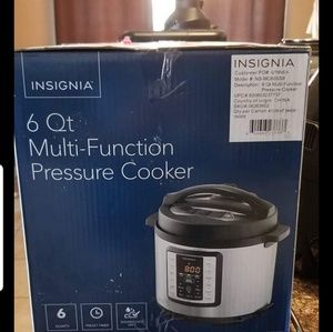 Pressure cooker
